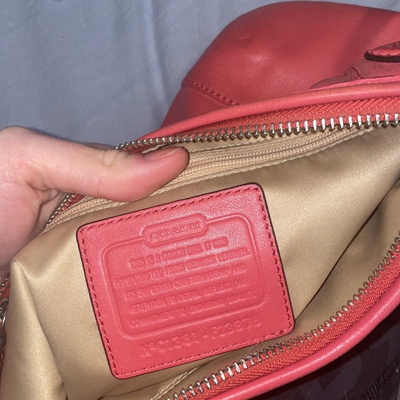 Coach Bag Hobo Pink EUC - Picture 5 of 5